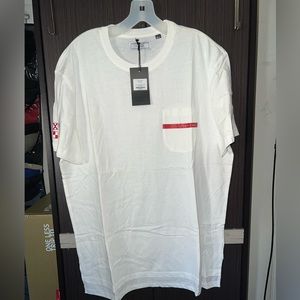 Brand new pocket tee